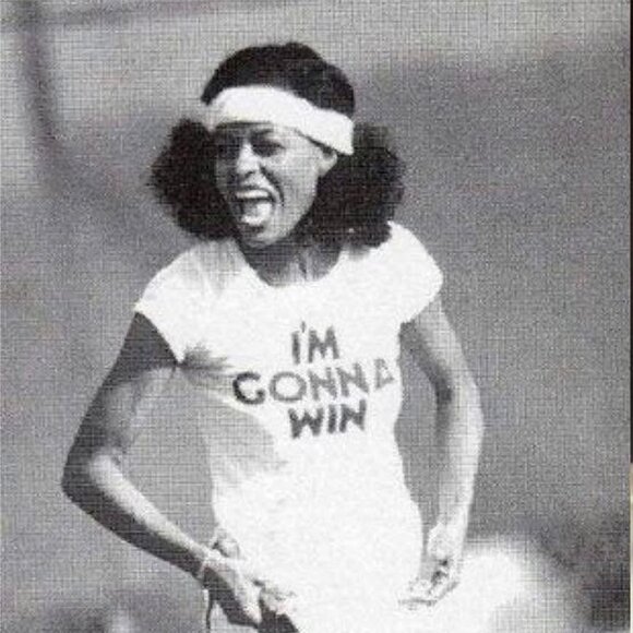 "I’M GONNA WIN" Graphic Tee – Inspired by Iconic Vintage Tennis Photo - Picture 1 of 2